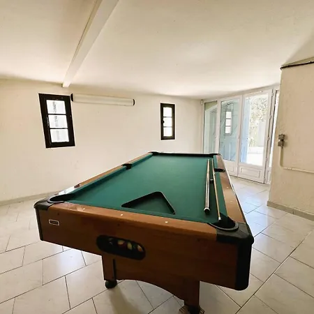 Cigalou Pour 8 Personnes Avec Piscine Chauffée Et Petite Vue Au Domaine De Valcros à Les Maures Villa La Londe-les-Maures