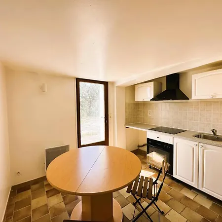 Cigalou Pour 8 Personnes Avec Piscine Chauffée Et Petite Vue Au Domaine De Valcros à Les Maures Villa